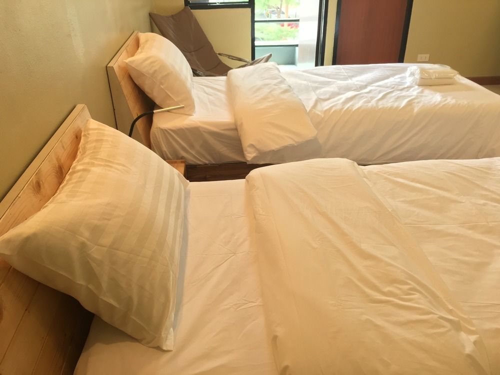 Room At Prachachuen Nonthaburi Exterior photo