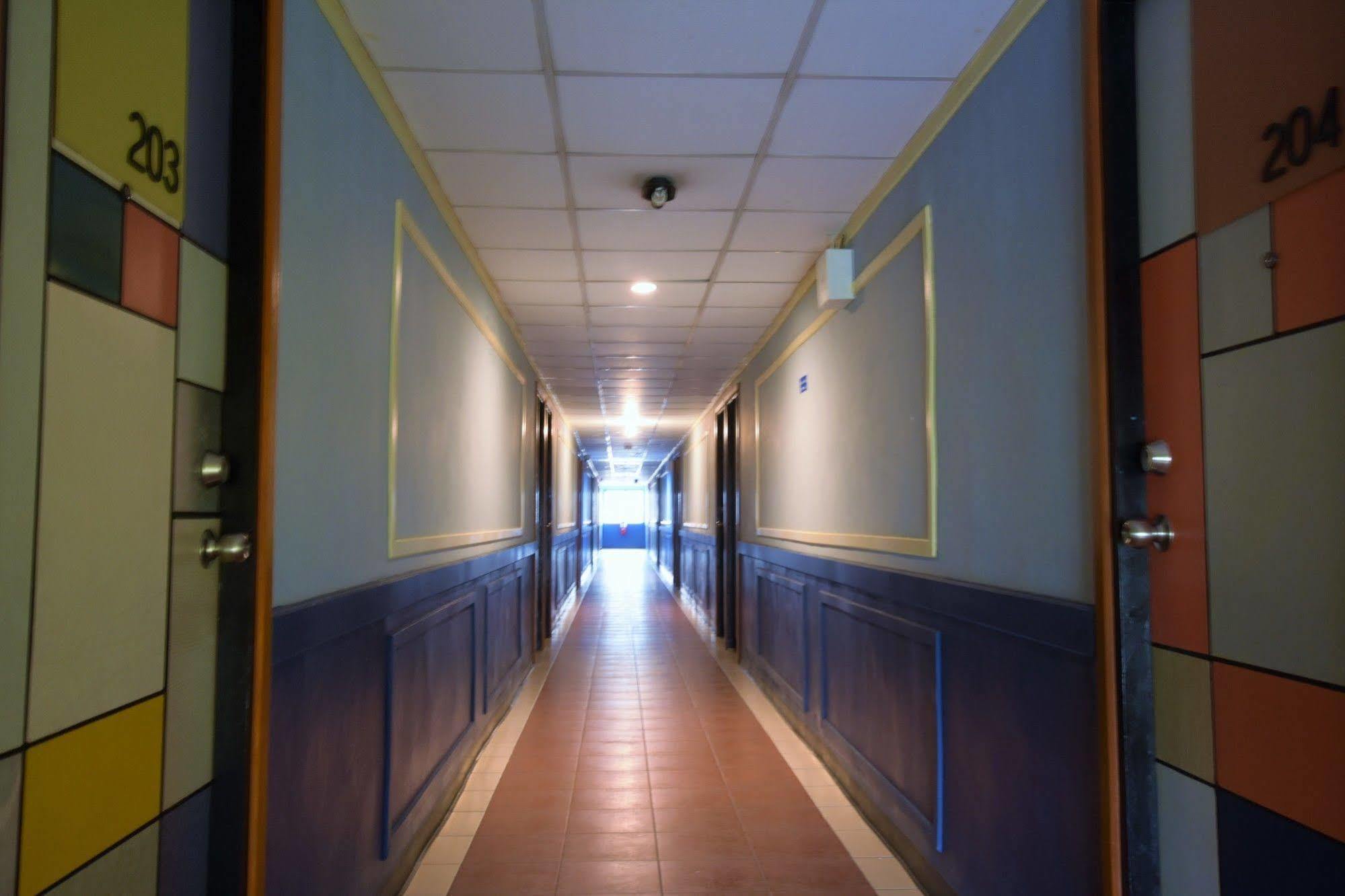 Room At Prachachuen Nonthaburi Exterior photo